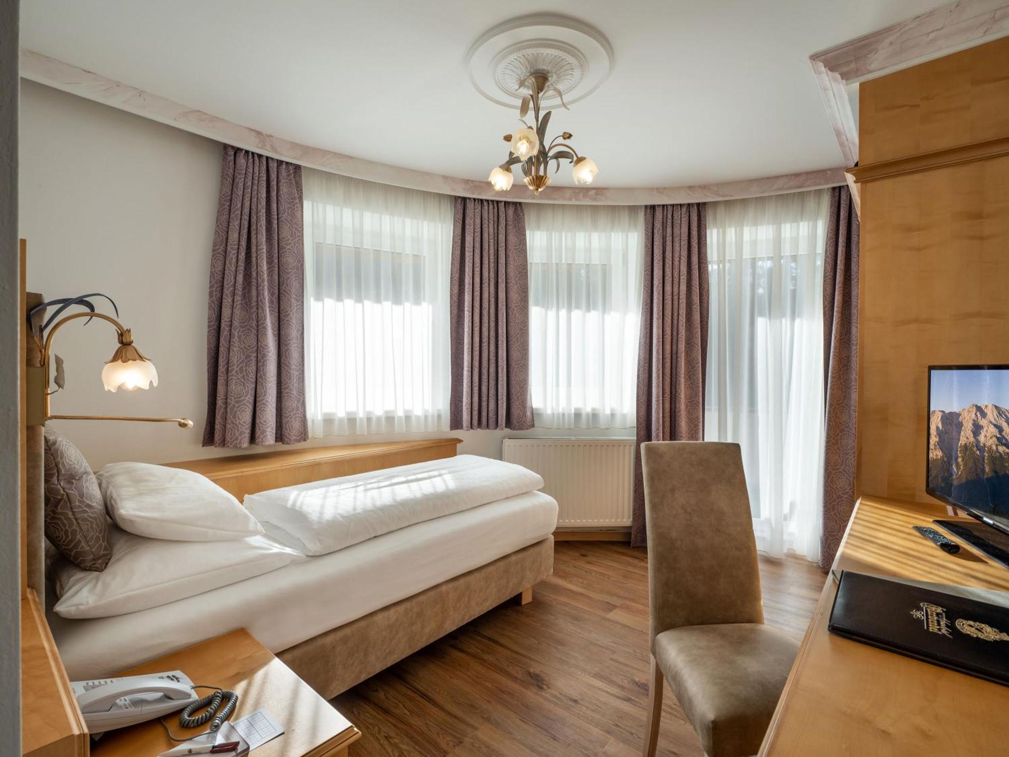 Alpenhotel Karwendel -Adults Only- Leutasch Luaran gambar