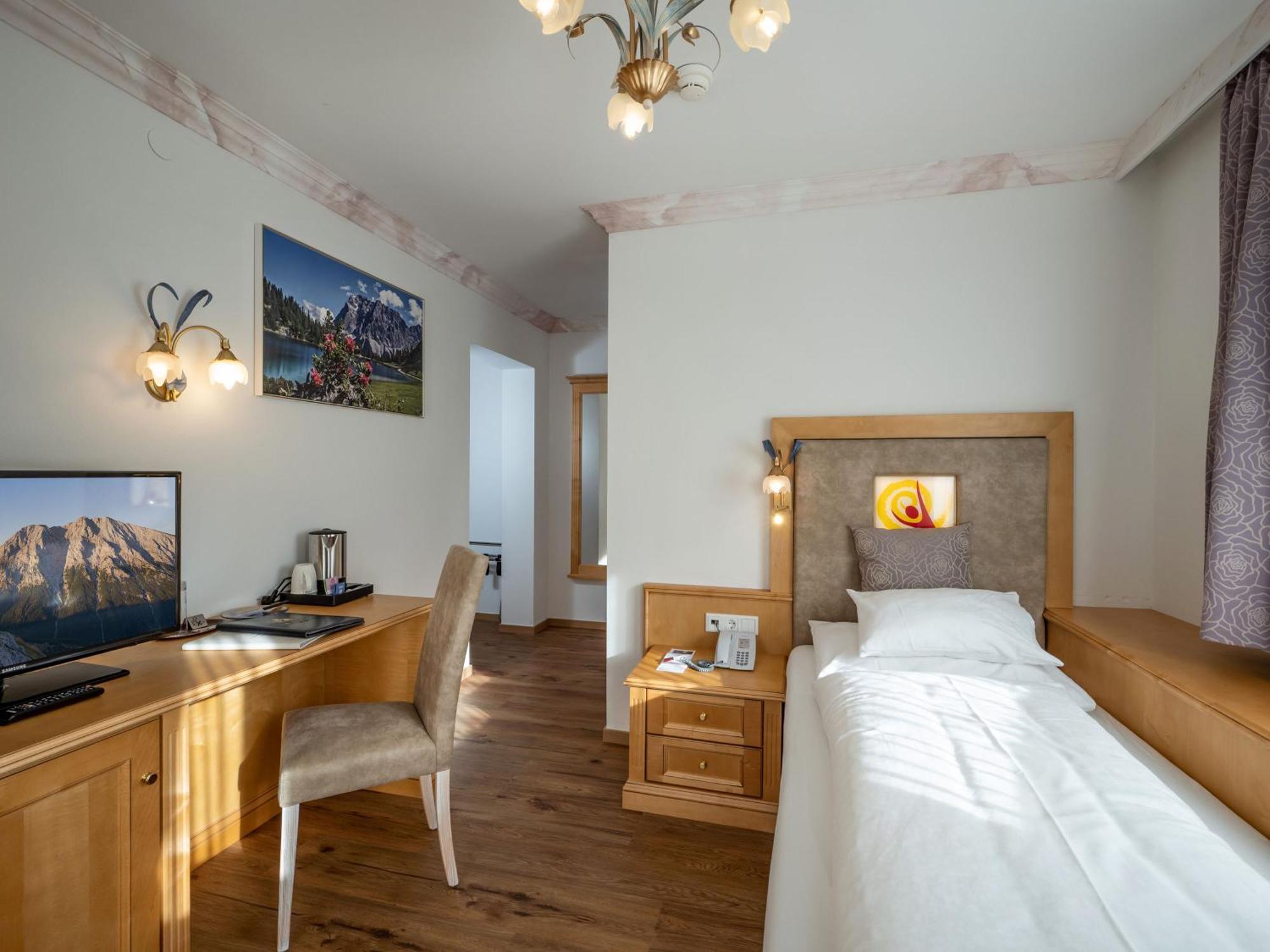 Alpenhotel Karwendel -Adults Only- Leutasch Luaran gambar